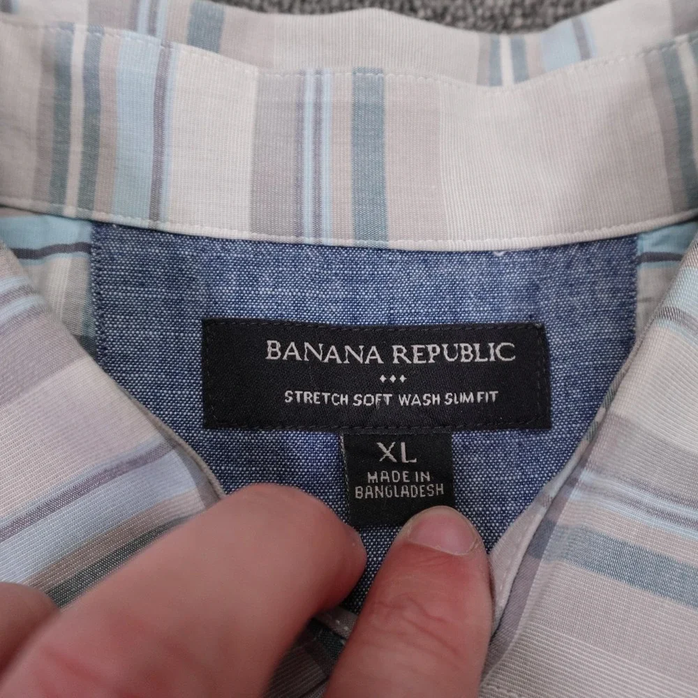 Banana Republic Shirt Mens XL Gray Plaid Short Sleeve Button Up Stretch Casual‎